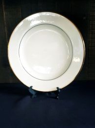 Gold Rim Plate Dinner